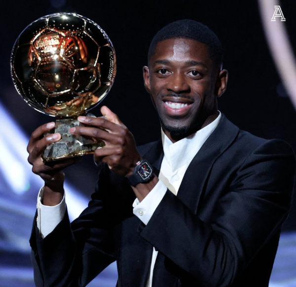 98策略 内马尔遭打脸！不到2年：登贝莱从“水货”到金球 感谢恩里克